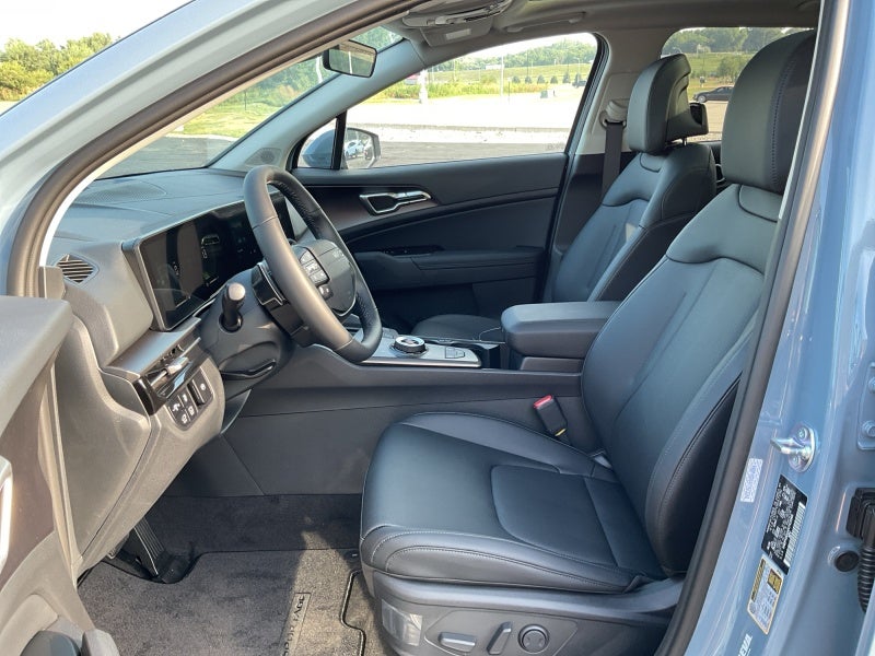 2027 Kia Sportage Hybrid Base