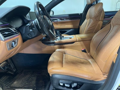 2020 BMW 7 Series 740i xDrive